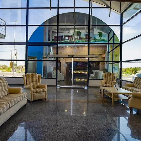 Hotel Los Barruecos By Croma Hotel