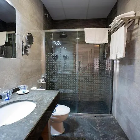 Hotel Barruecos By Croma 3*