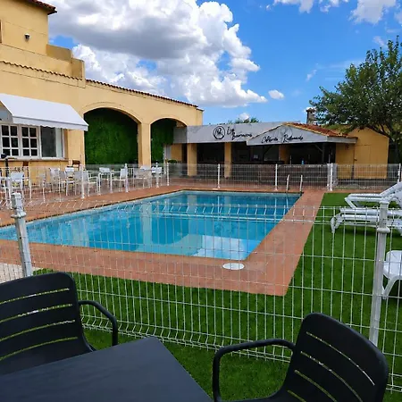 Hotel Los Barruecos Hotel Malpartida de Caceres