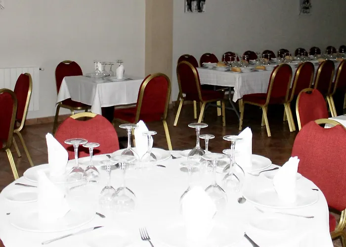 Barruecos Grupo Bga Hotel Malpartida de Cáceres