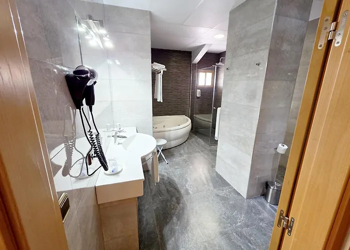 Barruecos By Croma Отель