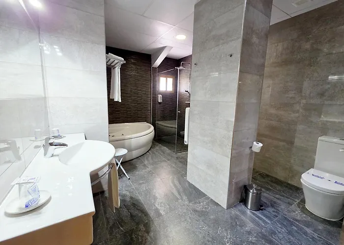 Barruecos Grupo Bga Hotel Malpartida de Cáceres